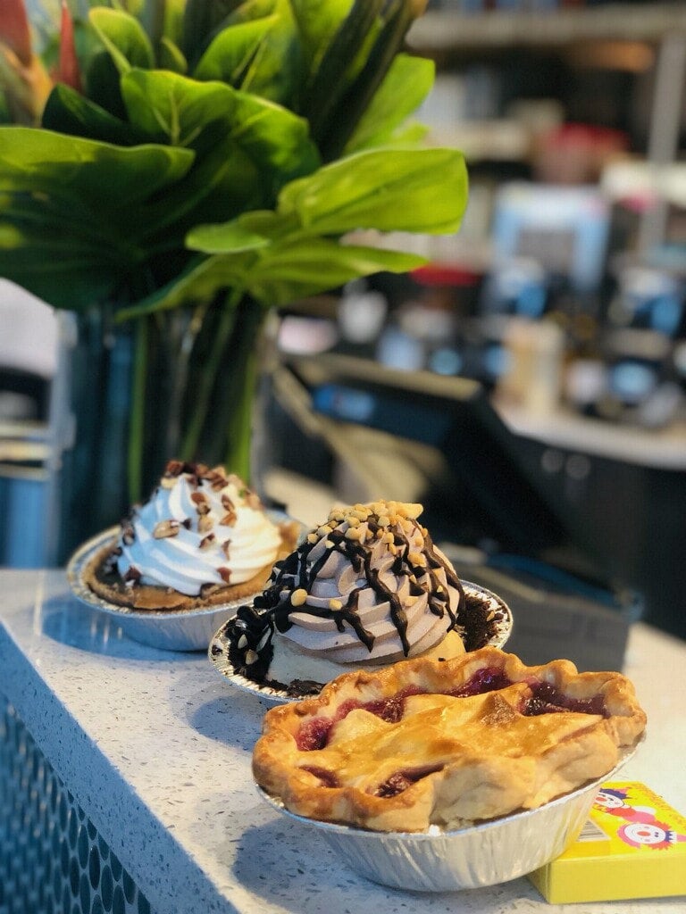Petite Sampler, photo 2 of 3